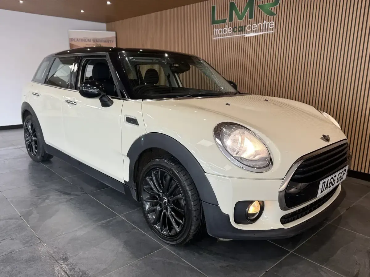 Used Mini Cooper Clubman 2016 White Estate