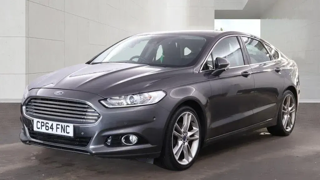 Used Ford Mondeo Titanium 177 HP (130 kW) 2015 Grey Hatchback