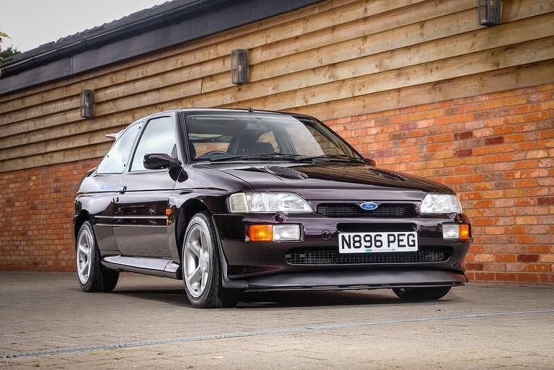 Red Used 1995 Ford Escort RS Hatchback | £73,000 - Image 1/4