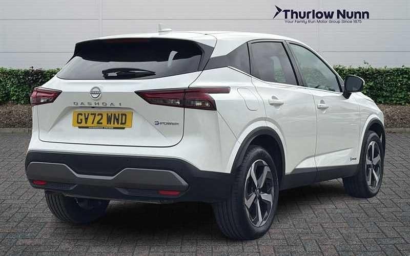 Used Nissan Qashqai N-Connecta 190 HP (139 kW) 2023 White SUV
