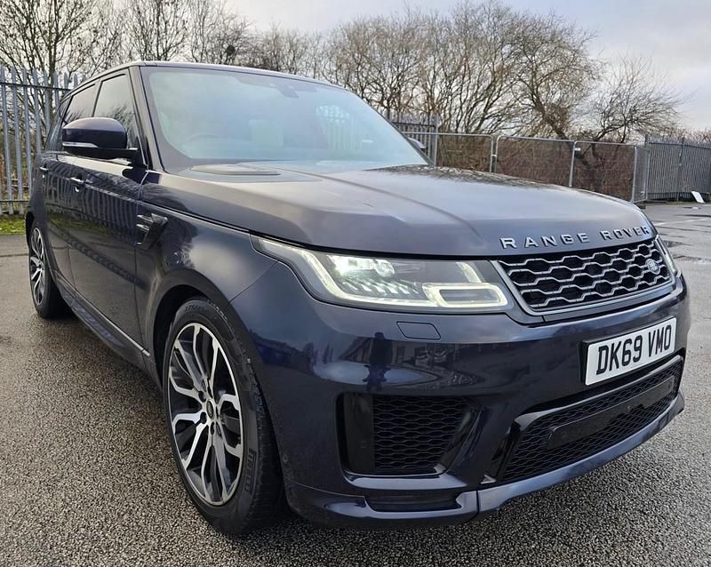 Used Land Rover Range Rover Sport HSE Dynamic 306 HP (225 kW) 2019 Blue SUV