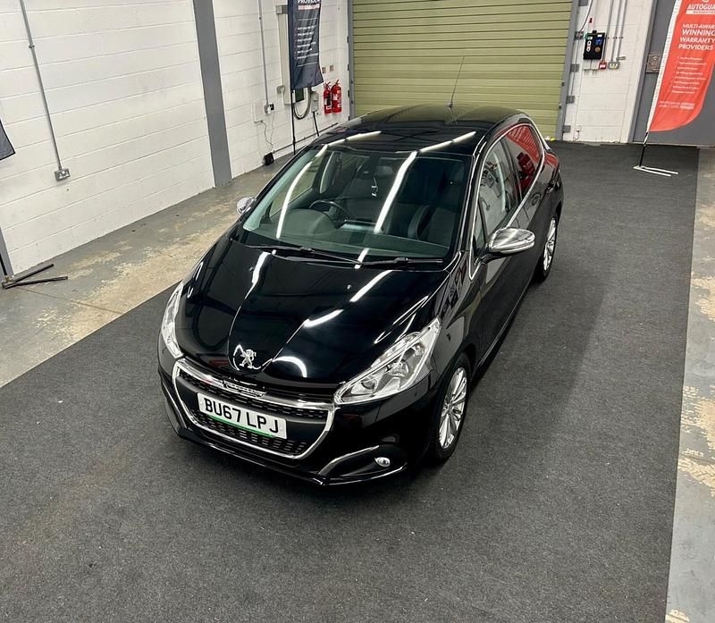 Used Peugeot 208 Allure 2018 Black Hatchback