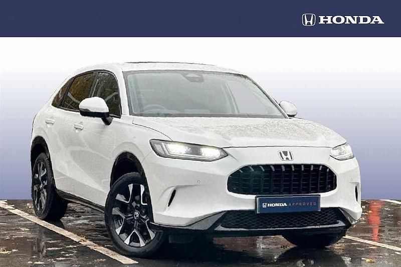 Platinum white Used 2025 Honda ZR-V Advance SUV | £29,950 (Expensive) - Image 1/4