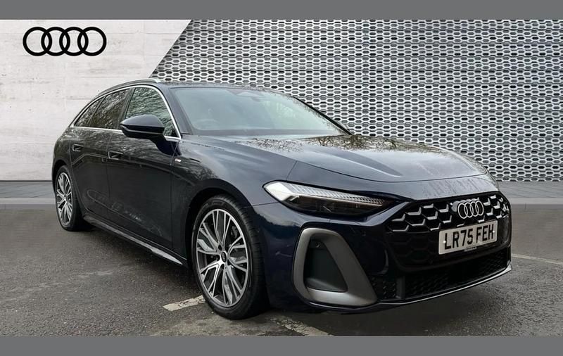 Used Audi A5 S-Line 200 HP (147 kW) 2025 Blue Estate