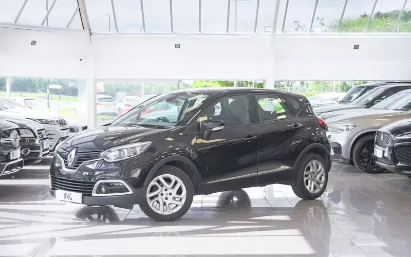 Used Renault Captur Dynamique 90 HP (66 kW) 2016 SUV