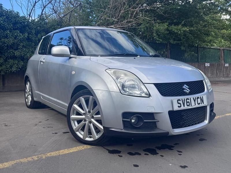 Silver Used 2011 Suzuki Swift Sport Hatchback | £3,995 (Good price) - Image 1/4