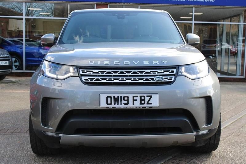 Used Land Rover Discovery 5 HSE Luxury 2019 Silver SUV