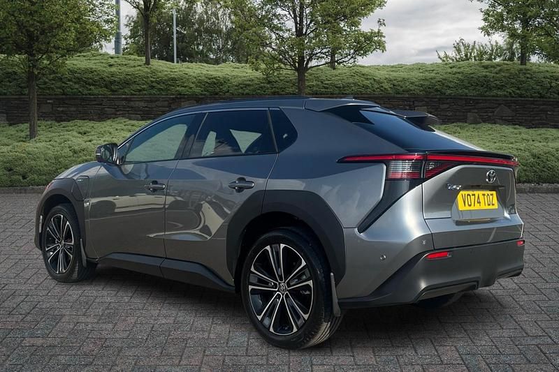 Used Toyota bZ4X 150 kW (204 HP) 2024 Grey SUV