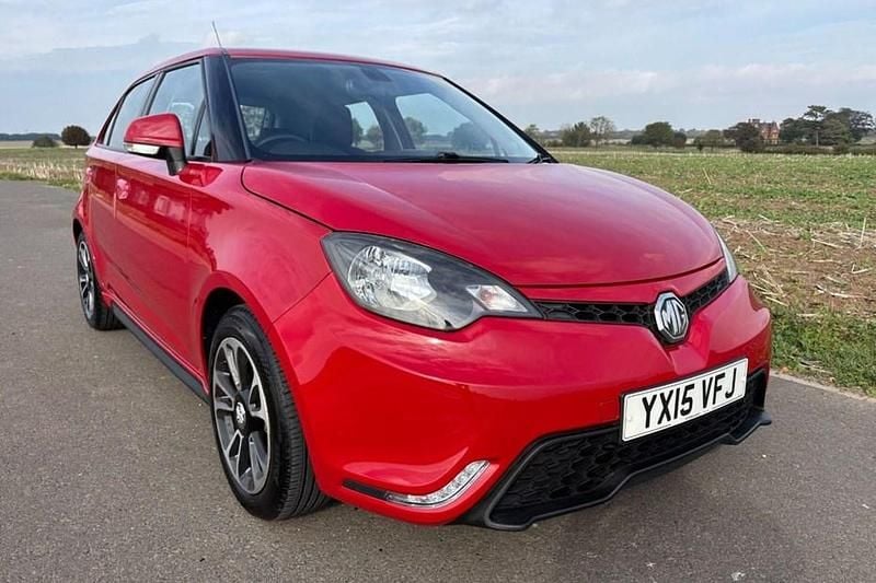 Red Used 2015 MG MG3 Hatchback | £4,485 (Fair price) - Image 1/1