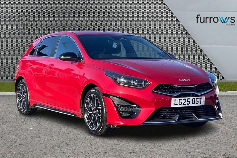 Red Used 2025 Kia Ceed GT-Line Hatchback | £20,690 (A bit pricey) - Image 1/4