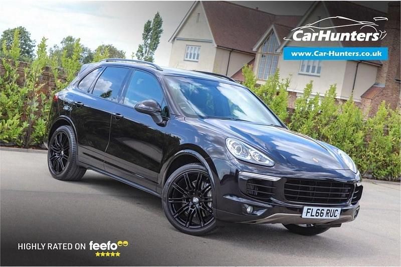 Black Used 2016 Porsche Cayenne SUV | £26,995 (A bit pricey) - Image 1/4