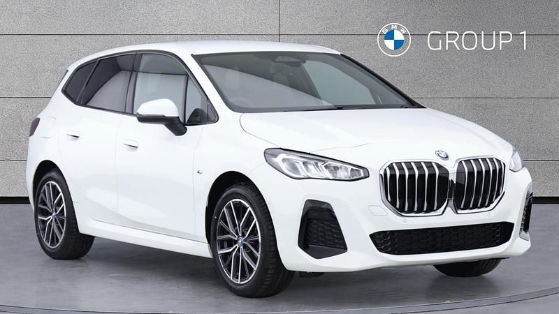 White Used 2025 BMW 225 Active Tourer M Sport MPV | £29,990 (Expensive) - Image 1/4