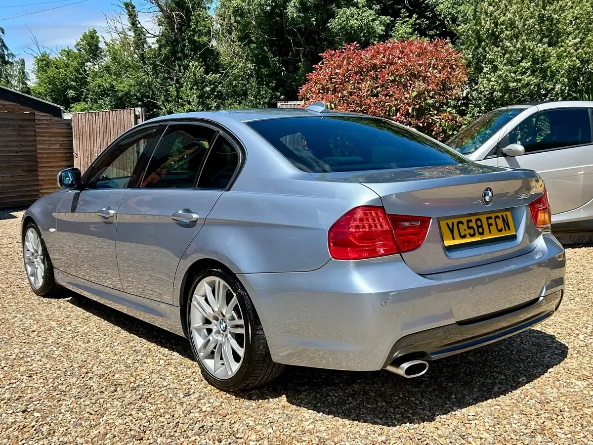 Used BMW 318 M Sport 143 HP (105 kW) 2008 Blue Sedan