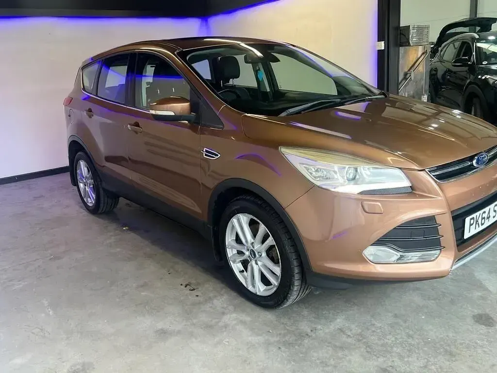 Second-hand Ford Kuga Titanium X 163 CP (119 kW) 2014 Auriu SUV
