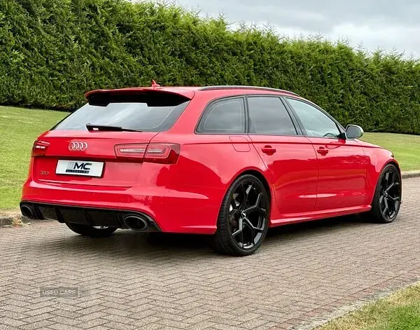 Used Audi RS6 Performance 2014 Red Estate