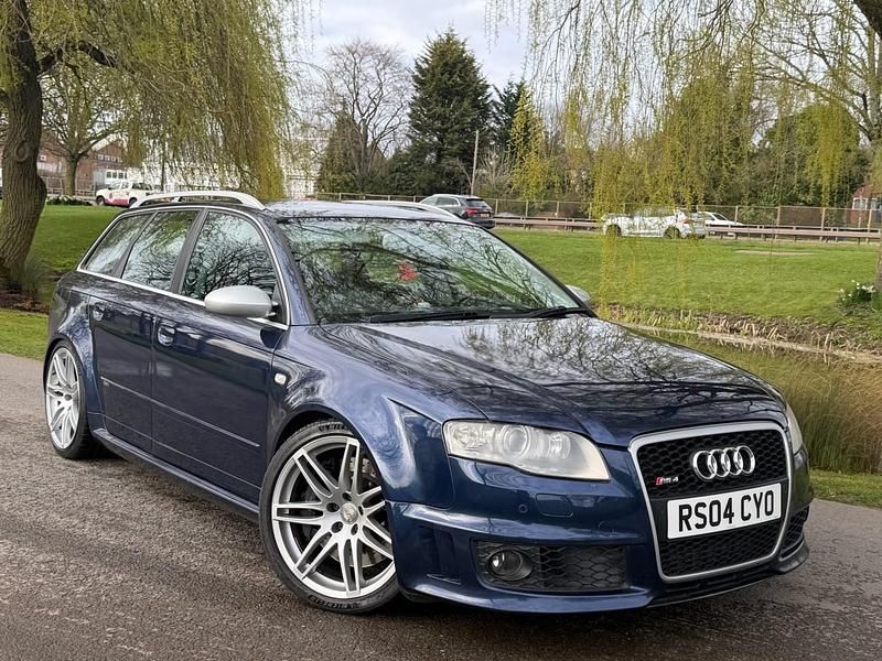 Used Audi RS4 420 HP (308 kW) 2007 Blue Estate