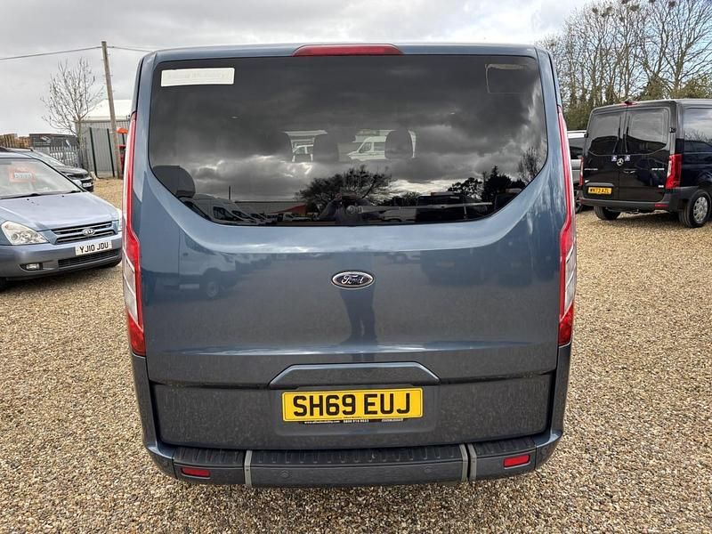 Used Ford Tourneo Custom Titanium 2020 Blue Van