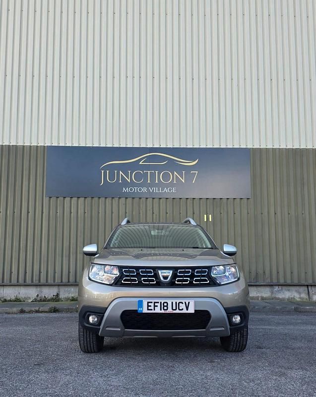 Used Dacia Duster Prestige 115 HP (84 kW) 2018 Beige SUV