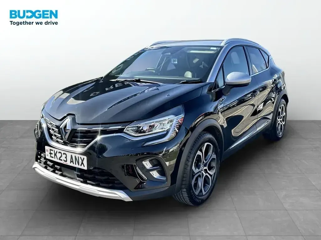 Usado Renault Captur Techno 143 HP (105 kW) 2023 Cinzento SUV