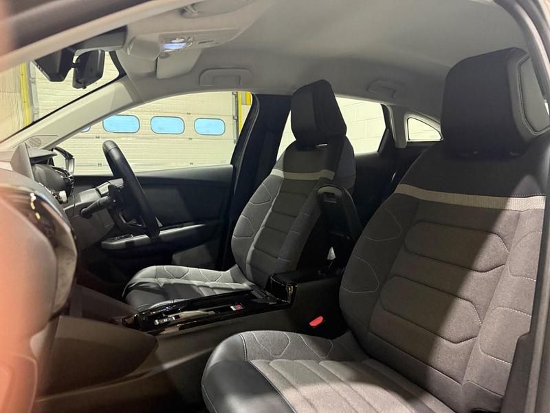 Used Citroën C4 PureTech 127 HP (93 kW) 2024 Grey Hatchback