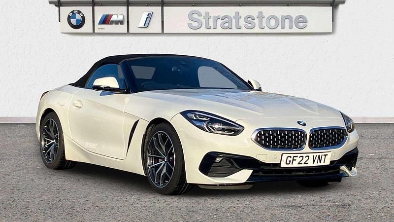 White Used 2022 BMW Z4 Sport Line | £25,995 (Super price) - Image 1/3