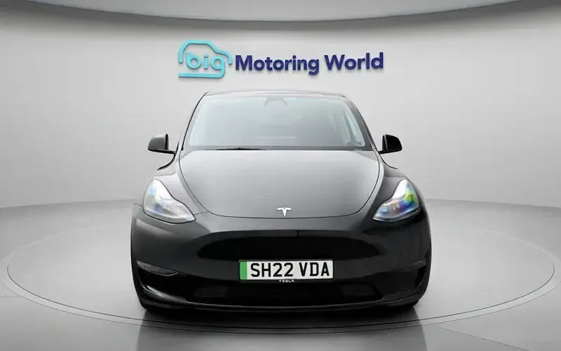 Used Tesla Model Y Long Range AWD 286 kW (389 HP) 2025 SUV