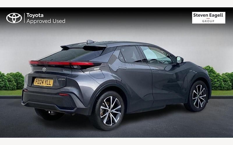 Used Toyota C-HR Design 223 HP (164 kW) 2025 SUV