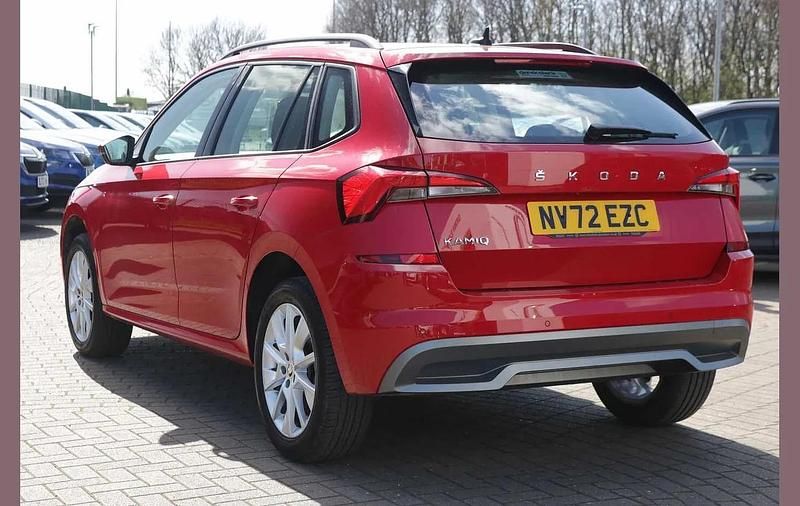 Used Skoda Kamiq SE 115 HP (84 kW) 2022 Red SUV