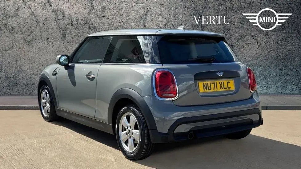 Used Mini ONE Classic 102 HP (75 kW) 2021 Grey Hatchback