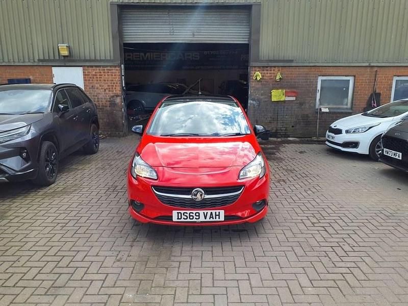 Used Vauxhall Corsa SRi 90 HP (66 kW) 2019 Red Hatchback