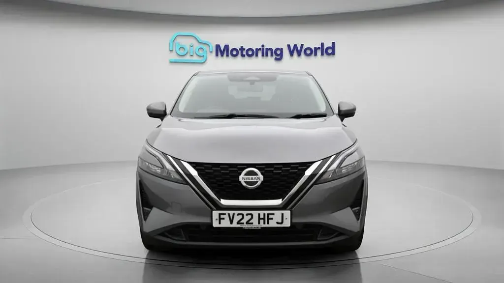 Used Nissan Qashqai N-Connecta 158 HP (116 kW) 2022 Grey SUV