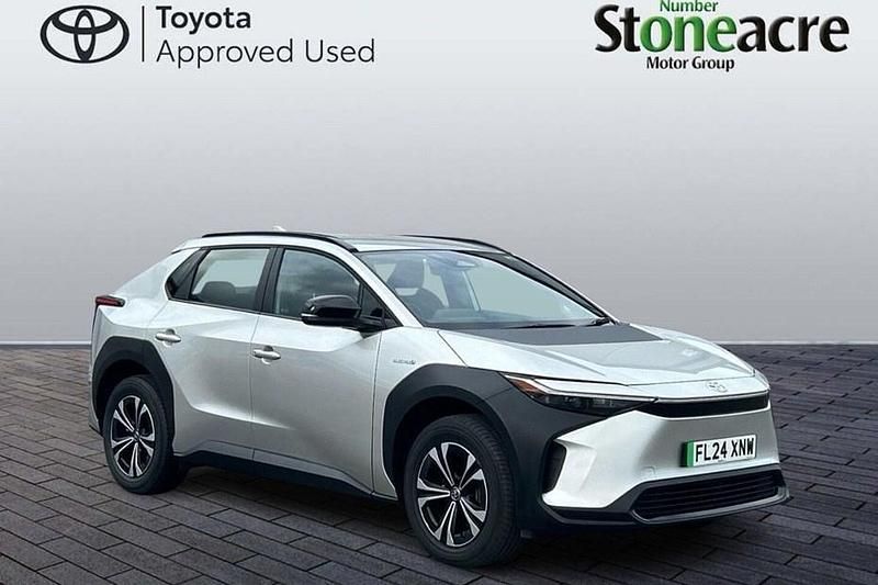 Used Toyota bZ4X PURE 150 kW (204 HP) 2024 SUV