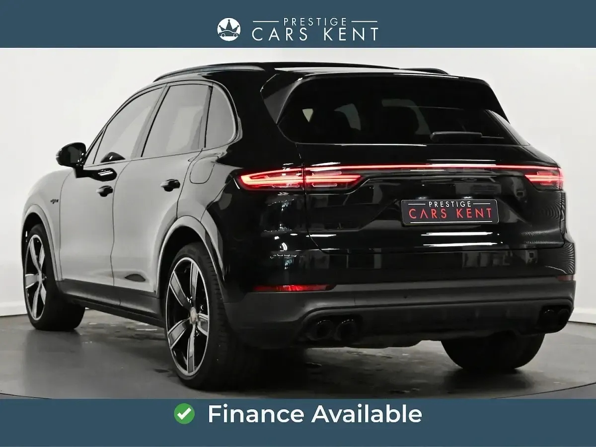 Used Porsche Cayenne Platinum Edition 2022 Black SUV