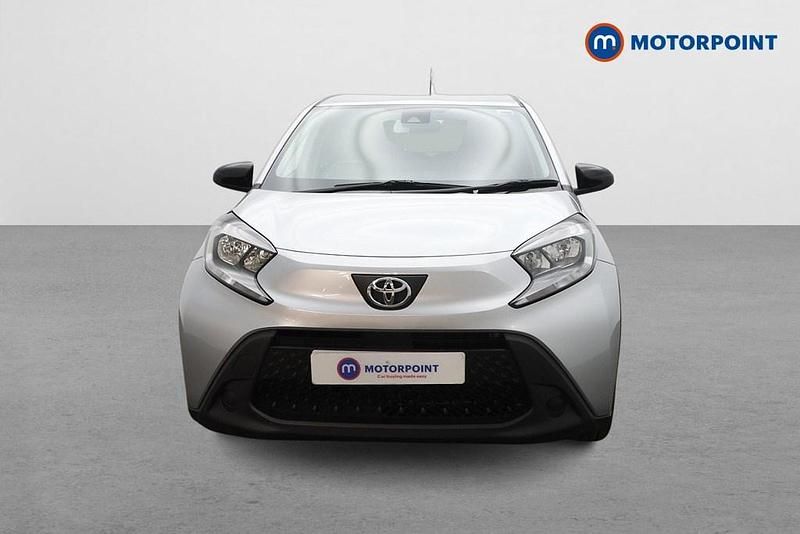 Used Toyota Aygo X PURE 2023 Silver SUV