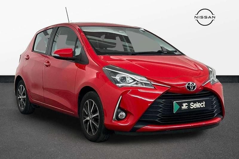 Red Used 2019 Toyota Yaris Hatchback | £11,000 (Fair price) - Image 1/4