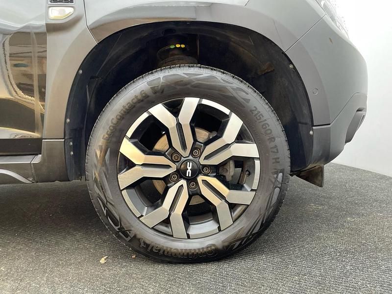 Usado Dacia Duster Journey 90 HP (66 kW) 2023 Preto Citadino