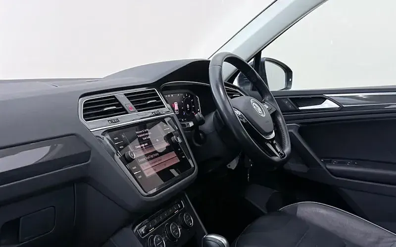 Used VW Tiguan SEL 190 HP (139 kW) 2020 Blue SUV