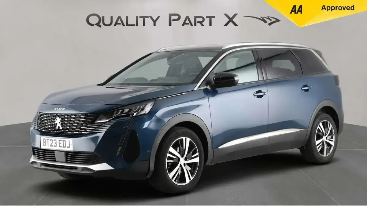 Used Peugeot 5008 Allure+ 130 HP (95 kW) 2023 Blue SUV