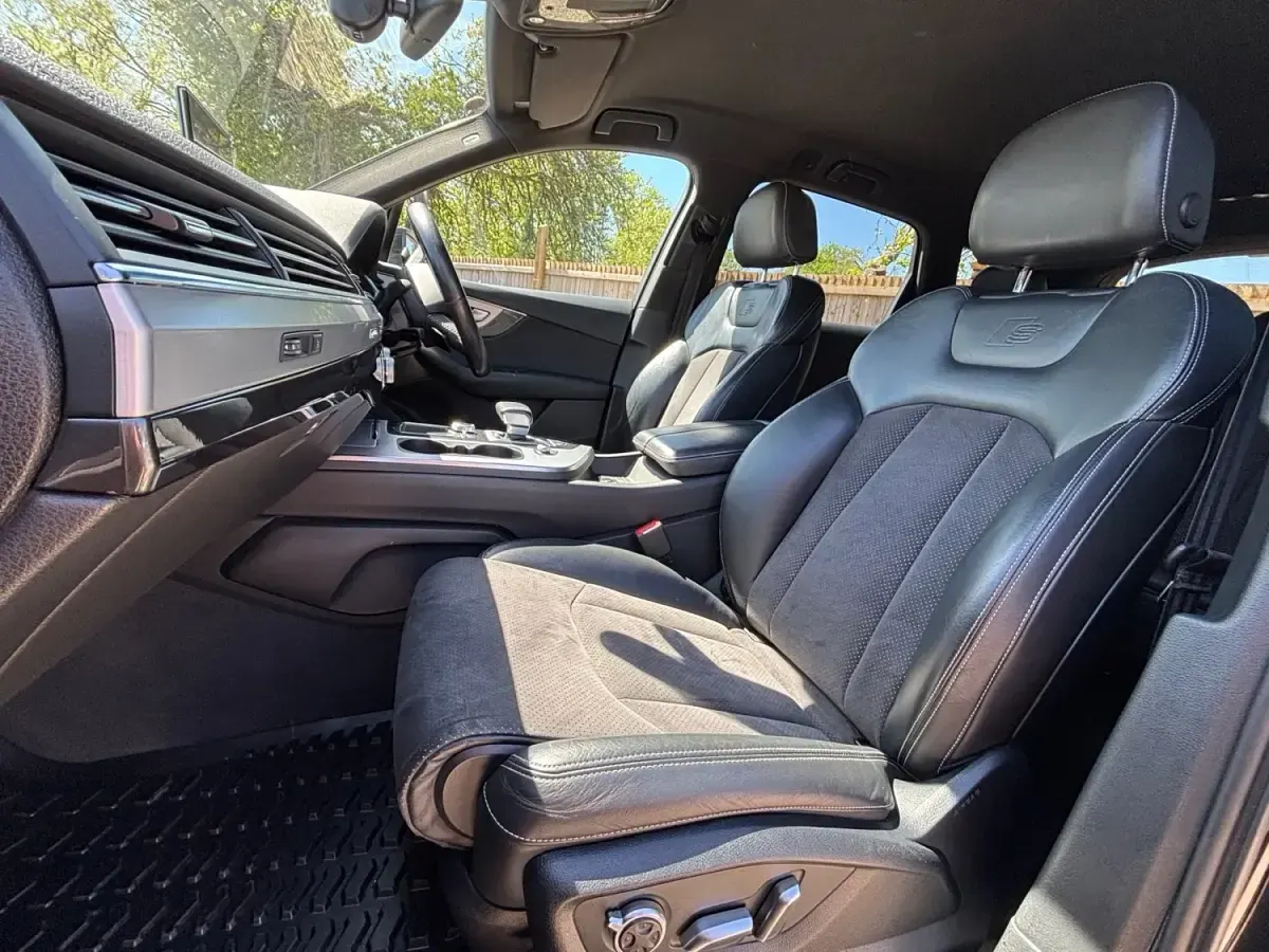 Begagnad Audi Q7 S-Line 218 HK (160 kW) 2016 Svart SUV