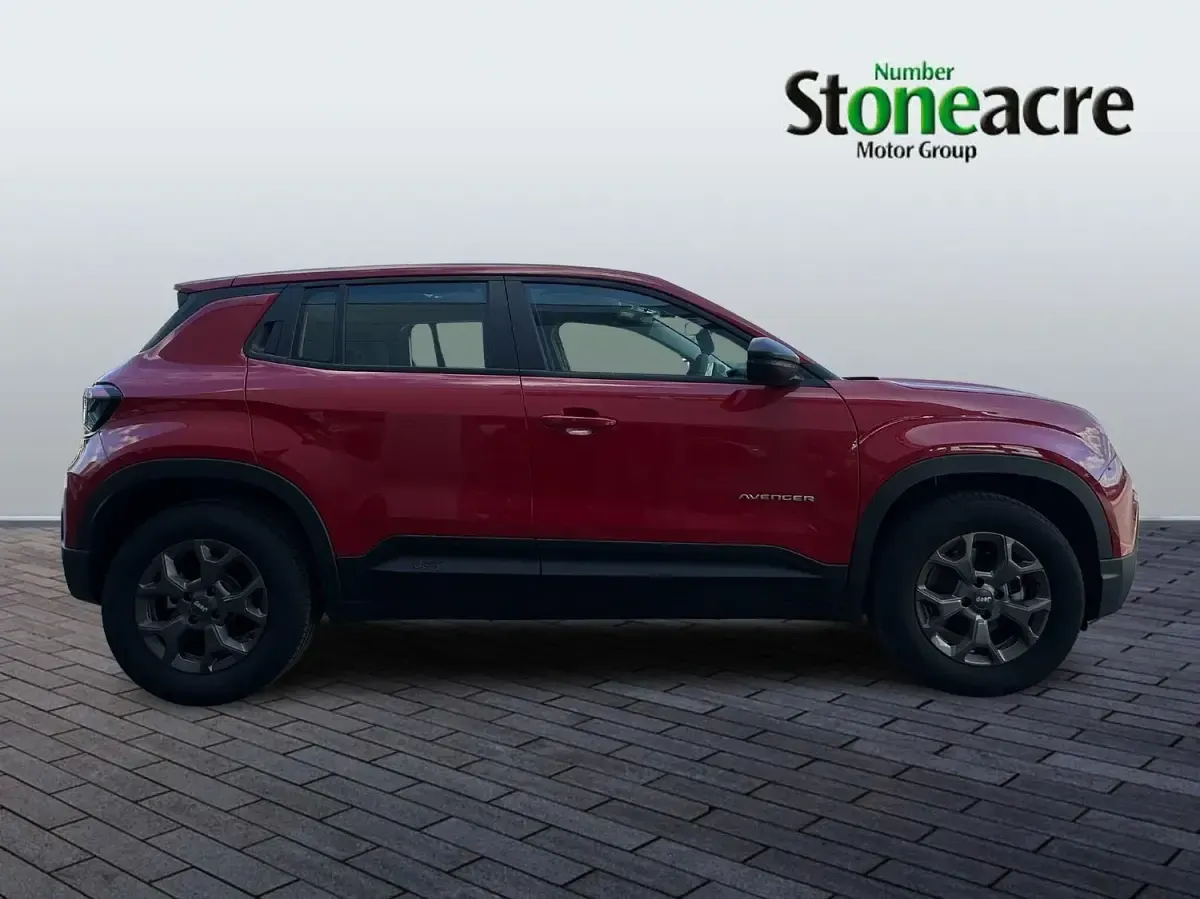 New Jeep Avenger Longitude 114 kW (156 HP) 2026 Red SUV