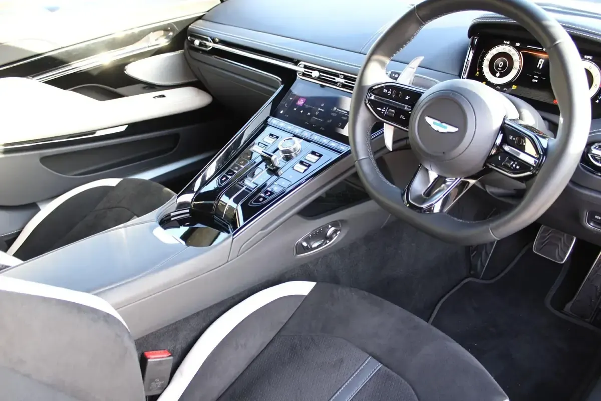 Used Aston Martin V8 680 HP (500 kW) 2024 White Coupe