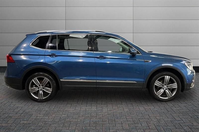 Used VW Tiguan Allspace Match 150 HP (110 kW) 2019 Blue SUV