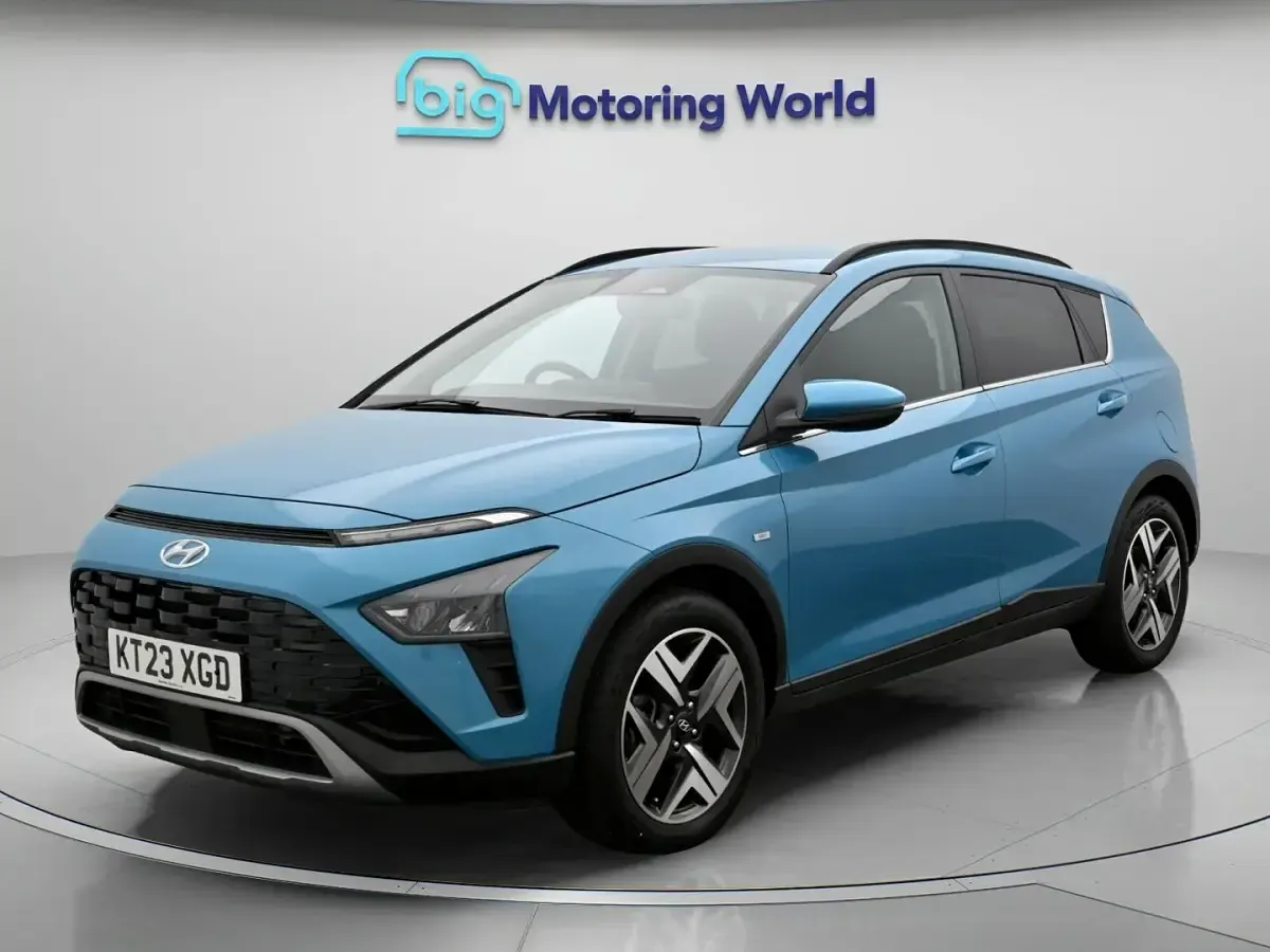Used Hyundai Bayon Premium 100 HP (73 kW) 2023 Turquoise SUV