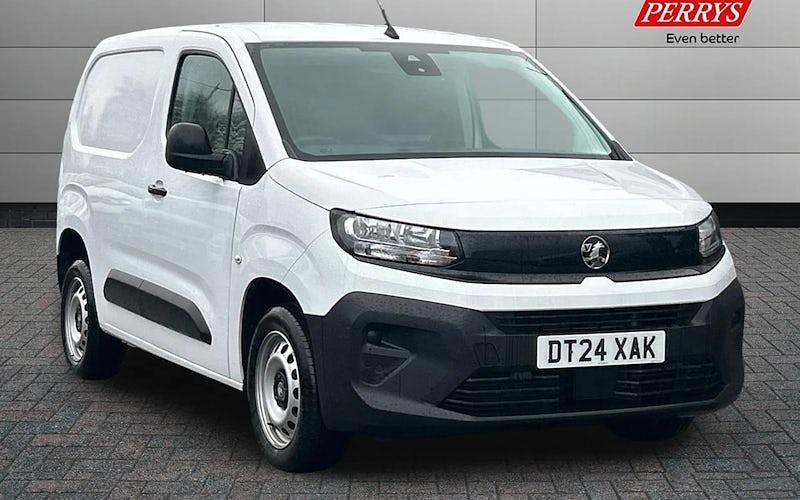 Used 2025 Vauxhall Combo Van | £16,790 (Fair price) - Image 1/4