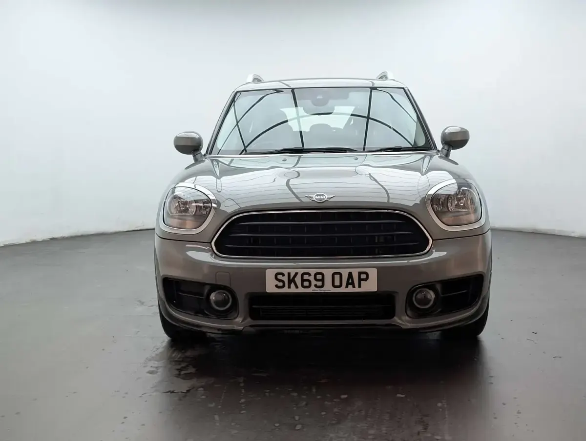 Used Mini Cooper Countryman Classic 2019 Grey SUV