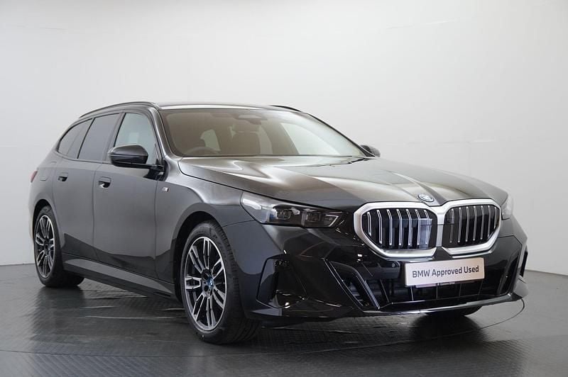 Black Used 2025 BMW 530e M Sport Estate | £54,999 (Expensive) - Image 1/4