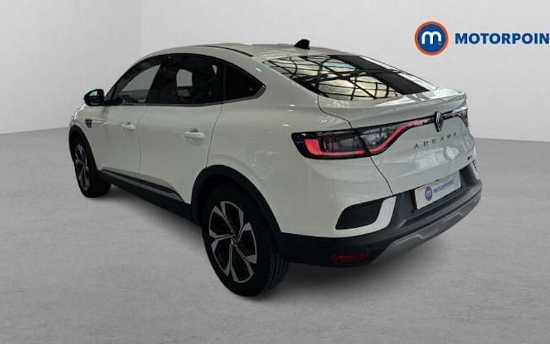 Used Renault Arkana Techno 143 HP (105 kW) 2024 White SUV