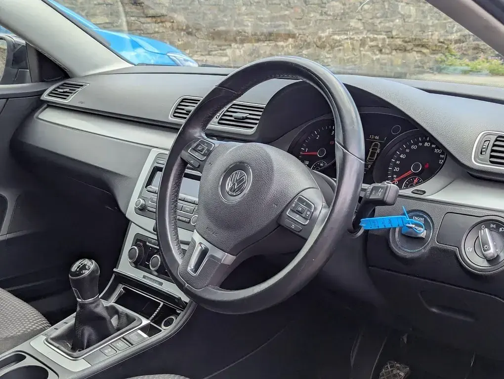 Used VW Passat S 105 HP (77 kW) 2014 Black Sedan