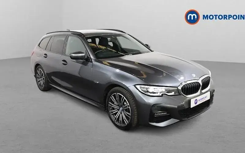 Begagnad BMW 330e M Sport 292 HK (214 kW) 2022 Kombi