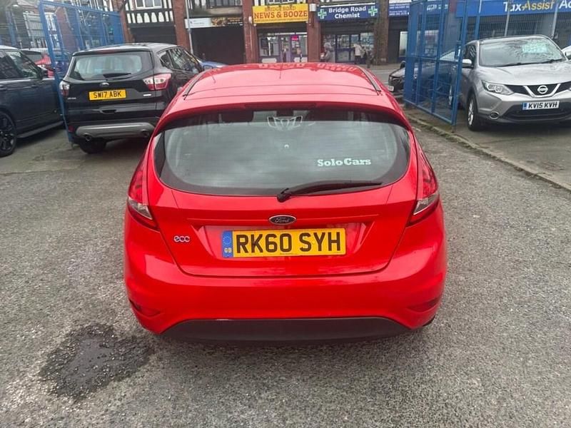 Used Ford Fiesta 95 HP (69 kW) 2010 Red Hatchback